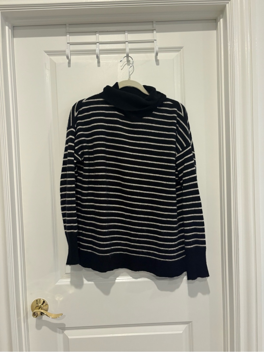 J.Crew 100% Cashmere Black & White Striped Turtleneck Sweater Size M
